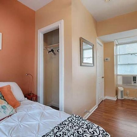 Centrally Located Cozy Tiny Loft, Near Acl, Sxsw, Zilker, 6Th Street أوستن المظهر الخارجي الصورة